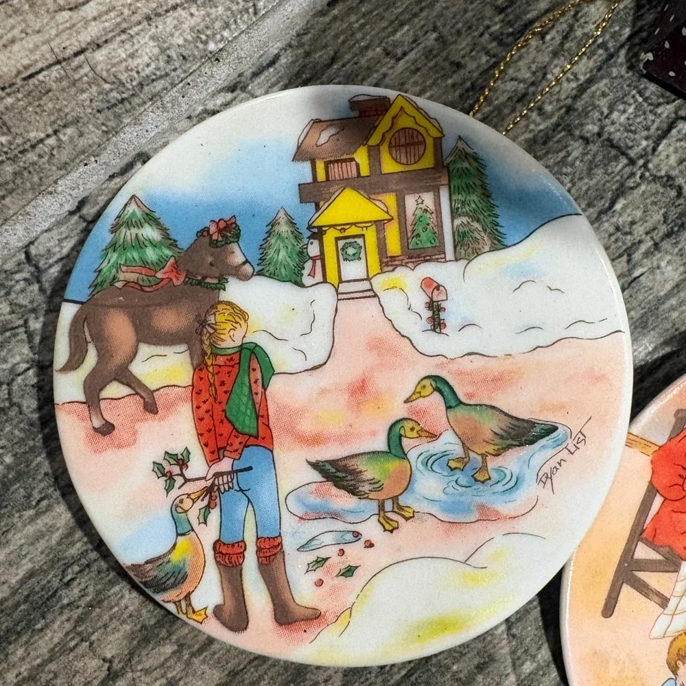 Vintage 1989 Lillian Vernon Porcelain Mini Plate Ornaments Set 3 2572 Christmas